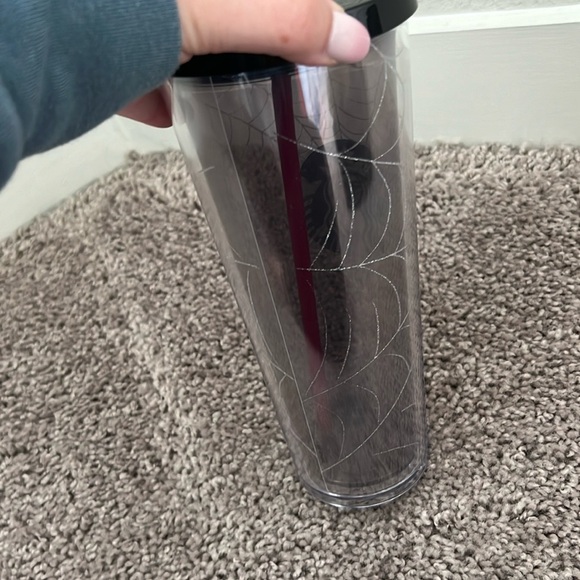 Starbucks 2019 Venti Halloween Glitter Spider Web Tumbler - Picture 5 of 6